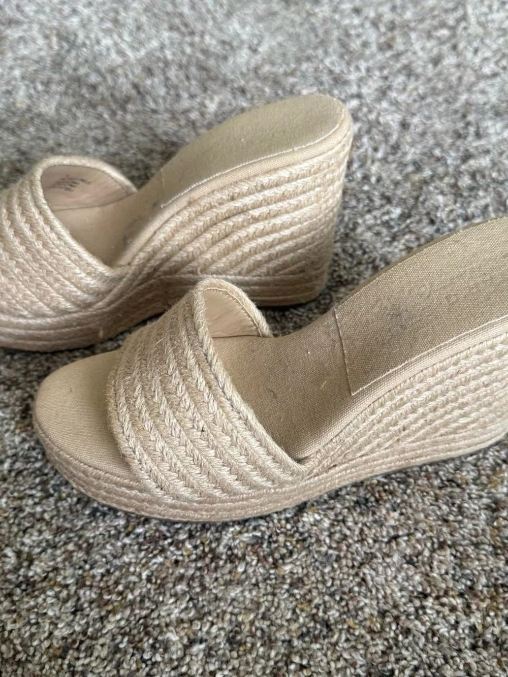 Altar’d State Neutral Beige Wedge Espadrille Slide Sandals 7